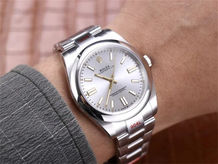 Rolex Oyster Perpetual 41 – 124300