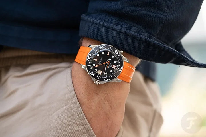 Omega Seamaster Diver 300M 42mm Ref. 210.32.42.20.01.006 – Black Dial Orange Strap