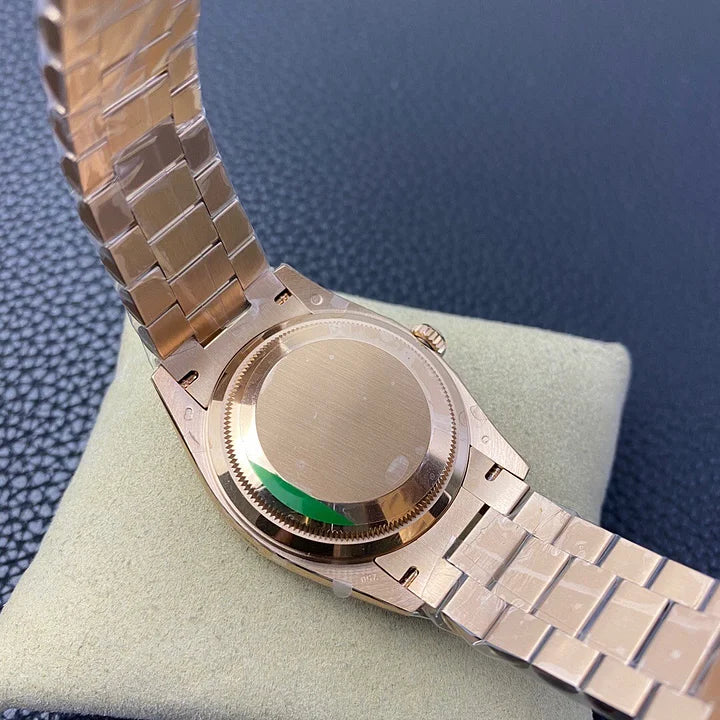 Rolex Day-Date 118235FA – Chocolate Dial