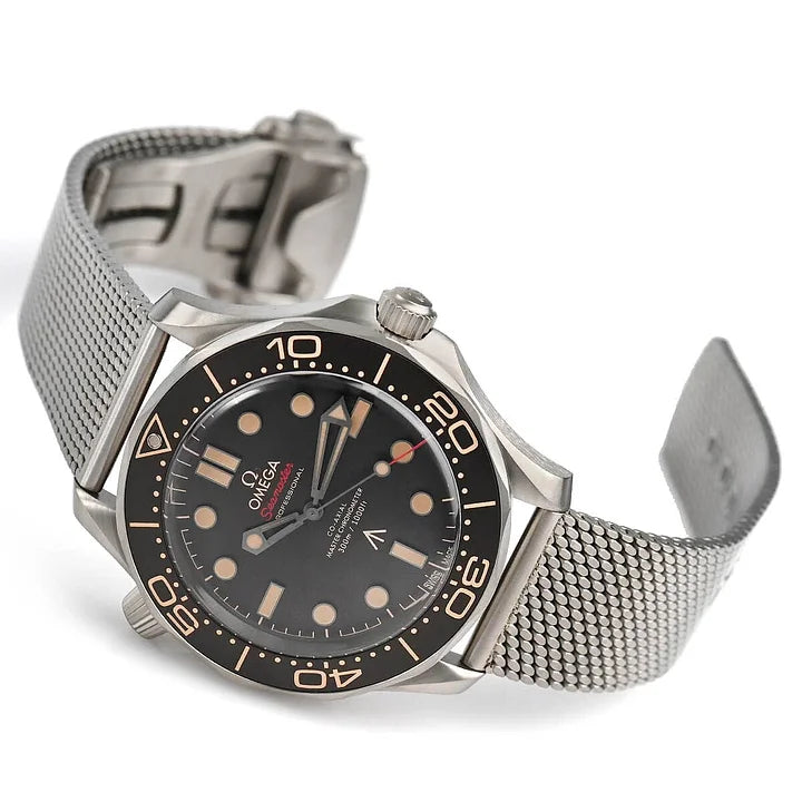 OMEGA Seamaster Diver 300M “007 Edition” 42mm Ref. 210.90.42.20.01.001
