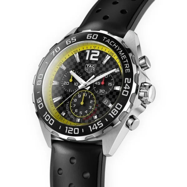 TAG Heuer Formula 1 CAZ101AC.FT8024 – Men’s Quartz Black Dial Rubber Strap Watch