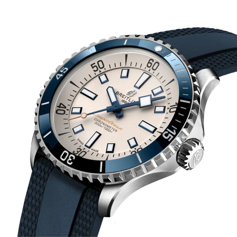 Breitling Superocean Automatic Stainless steel - Cream