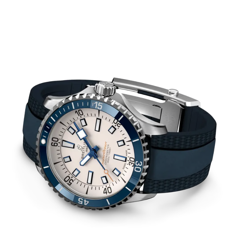 Breitling Superocean Automatic Stainless steel - Cream