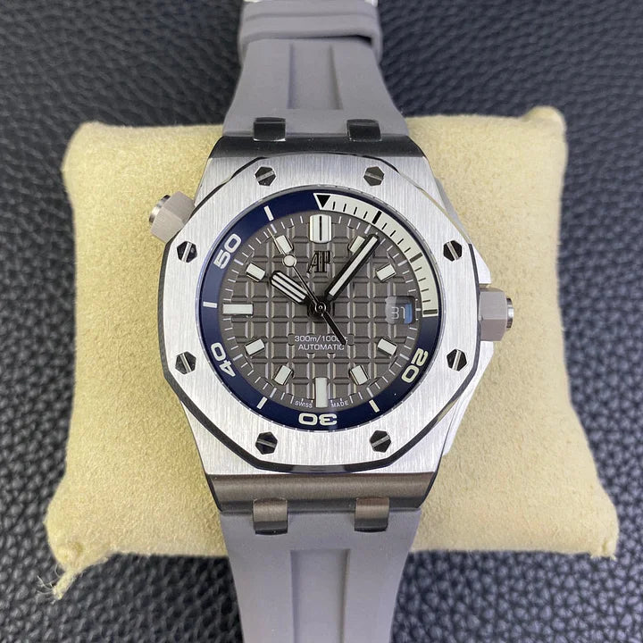 Audemars Piguet Royal Oak Offshore Diver 42mm Ref. 15720ST.OO.A052CA.01 – Gradient Dial