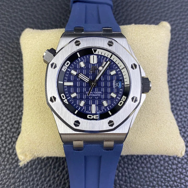 Audemars Piguet Royal Oak Offshore Diver 42mm Ref. 15720ST.OO.A052CA.01 – Gradient Dial