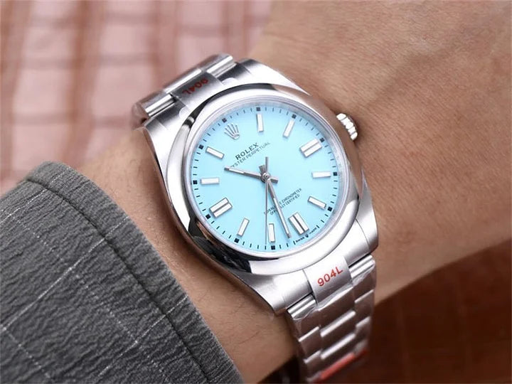 Rolex Oyster Perpetual 41 – 124300